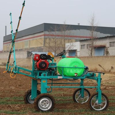 寬幅高效，全能作業(yè) 自走式四輪打藥機與運苗機的現(xiàn)代農(nóng)業(yè)應(yīng)用